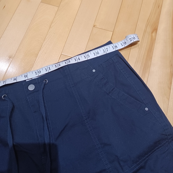 Reitmans 3/4 crop pant - Picture 9 of 11